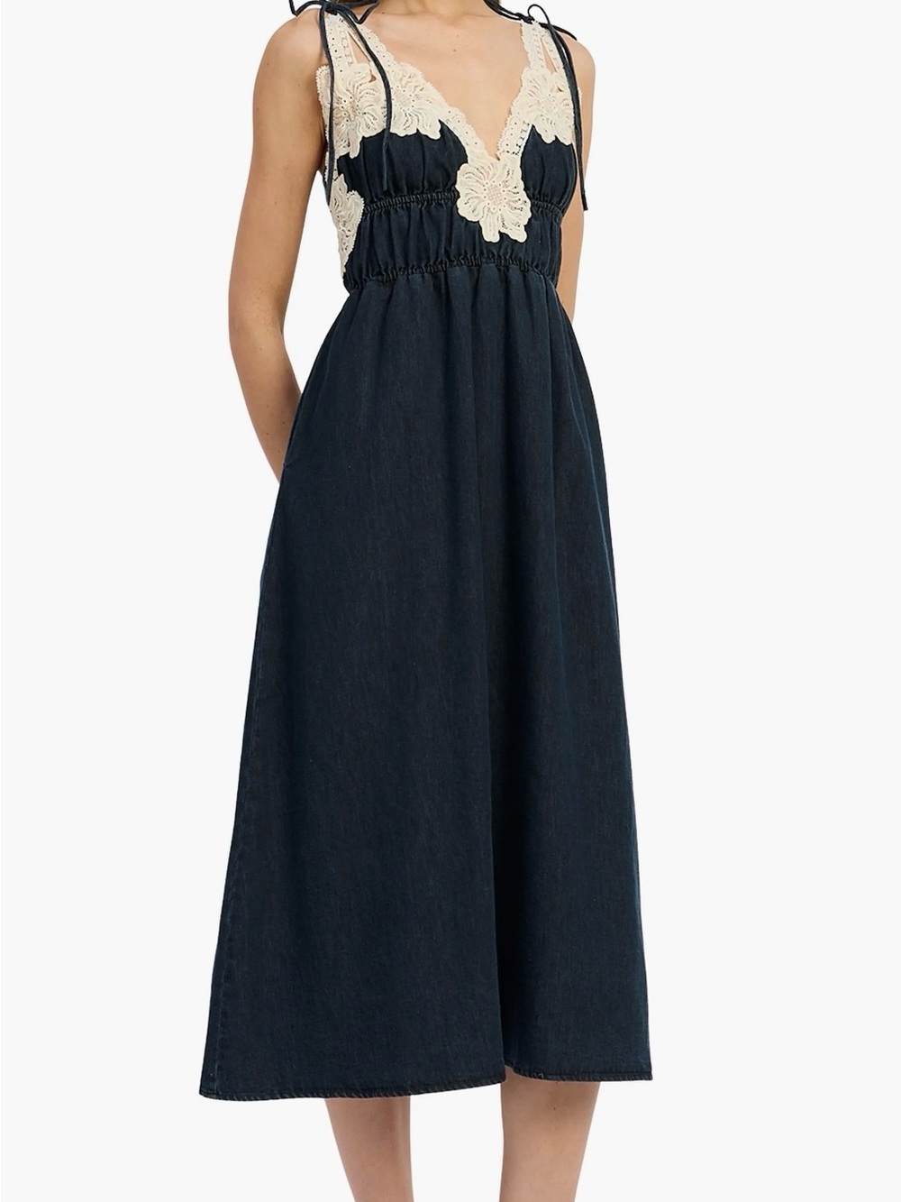 En Saison Natalia Lace Trimmed Shirred Midi Dress Indigo Blue Women’s LARGE